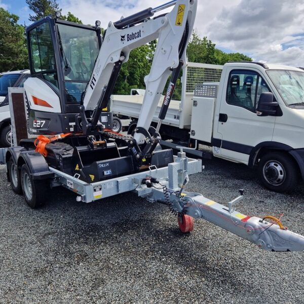 Mini-Pelle Bobcat E27Z -2023- 2.7T, Remorque + Marteau + 3 Godets Neuf